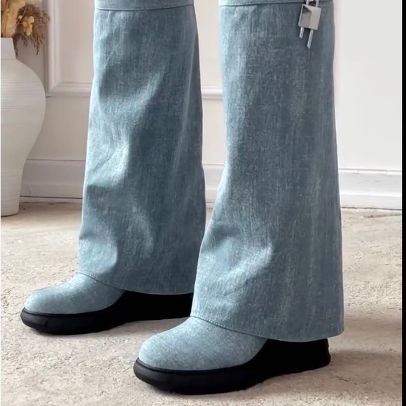 Step on into Fall - Picture 1 of 12